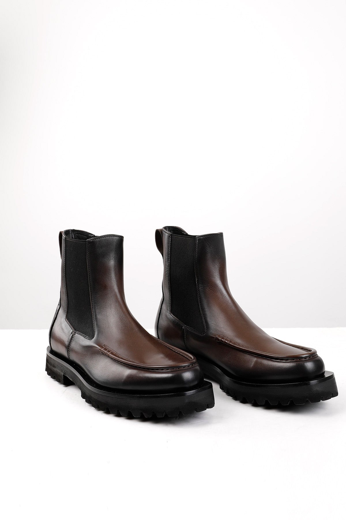 Officine Creative Conceptual St. Moritz Taban Lastikli Deri Chelsea Bot-Libas Trendy Fashion Store