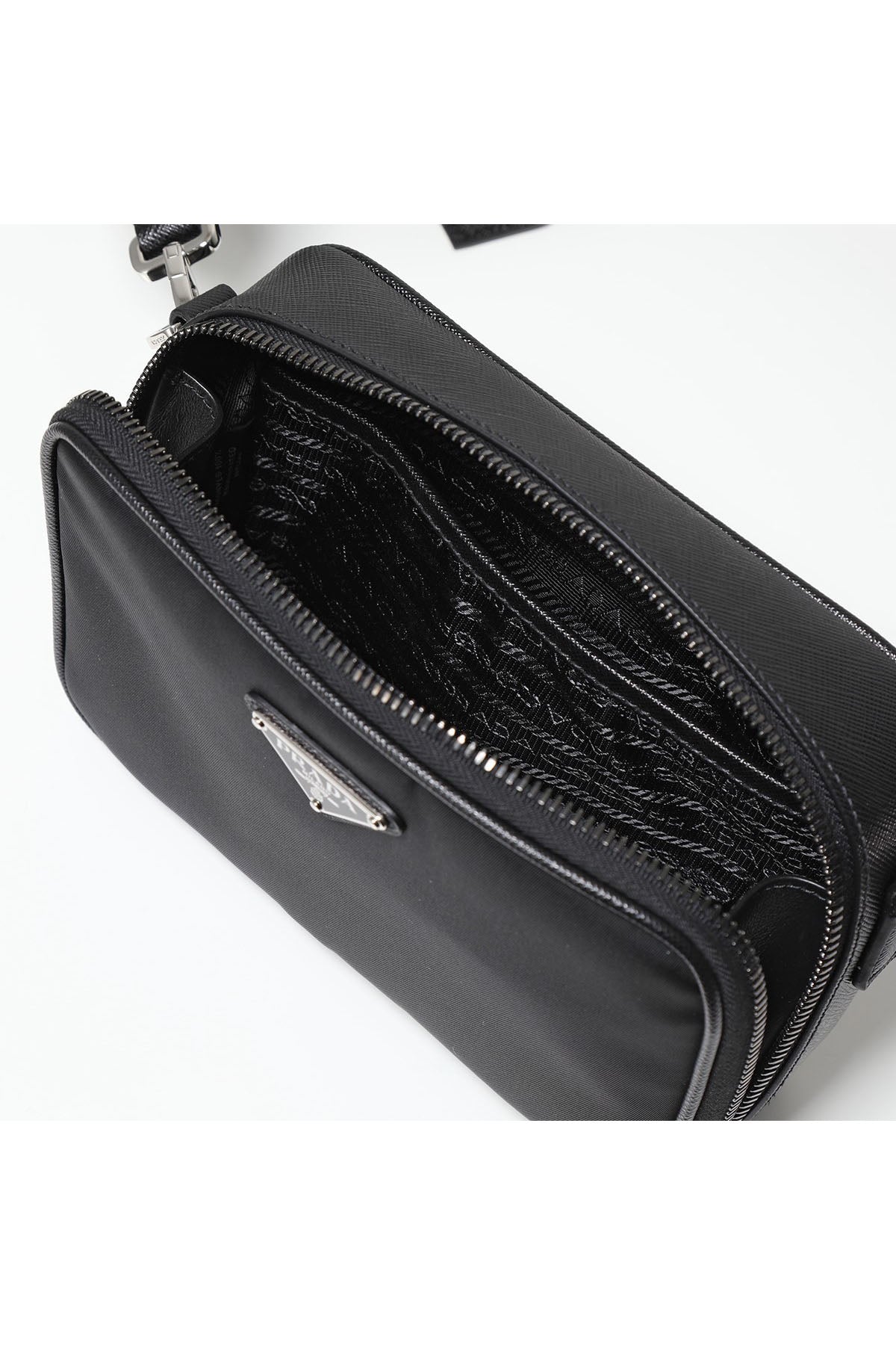 Prada Brique Re-Nylon Omuz Çantası-Libas Trendy Fashion Store