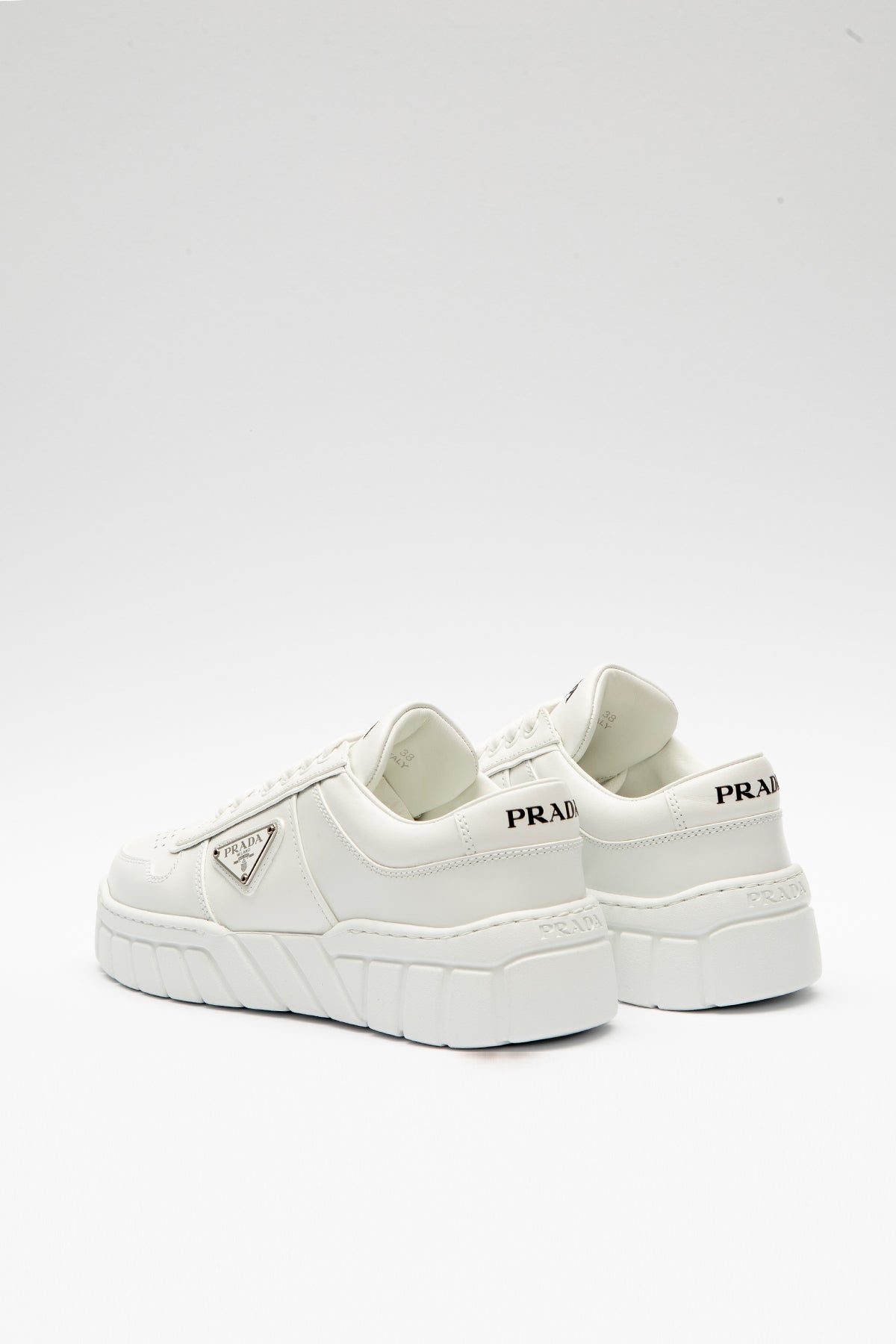 Prada Deri Sneaker Ayakkabı-Libas Trendy Fashion Store