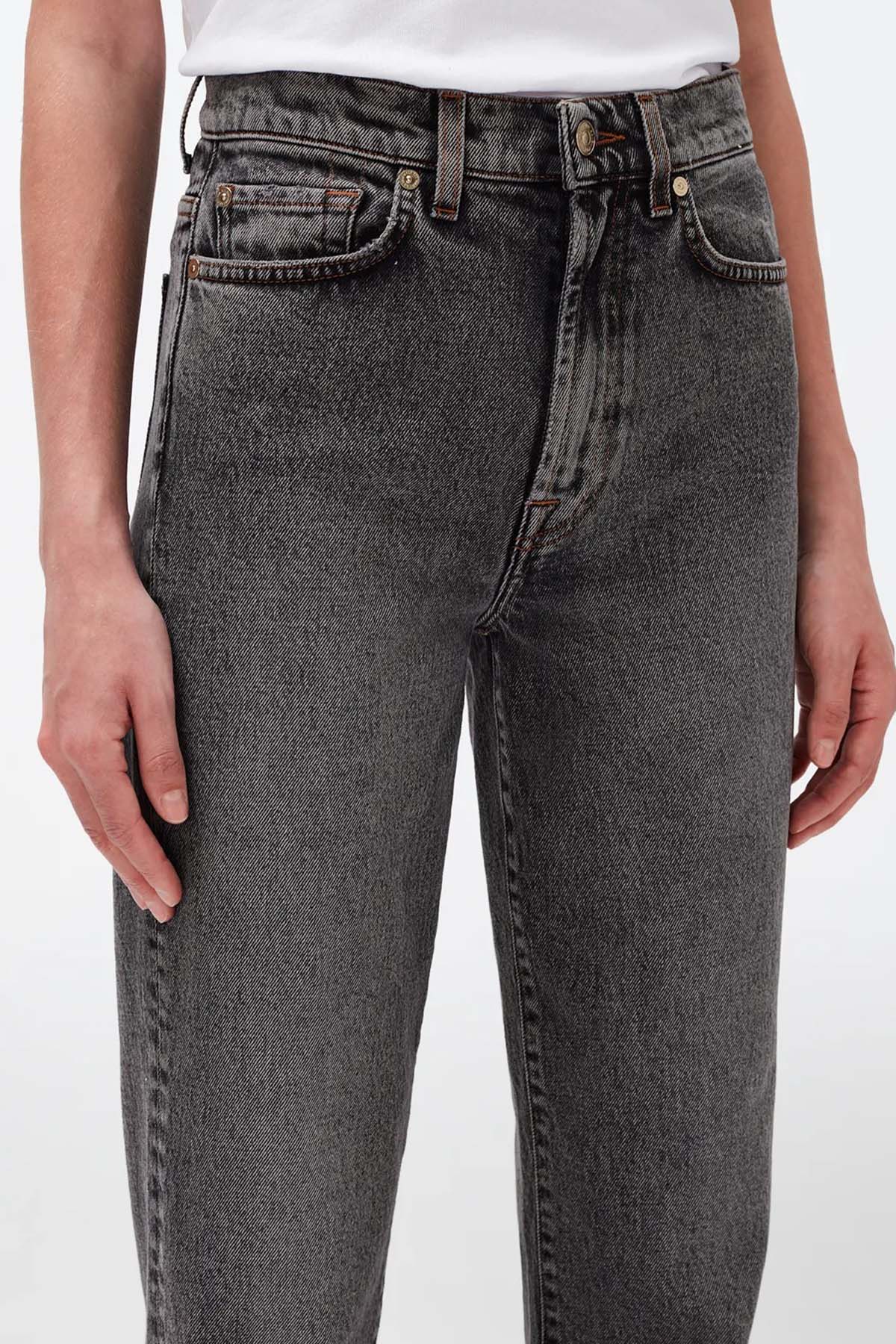 7 For All Mankind Tall Logan Stovepipe Straight Fit Jeans-Libas Trendy Fashion Store