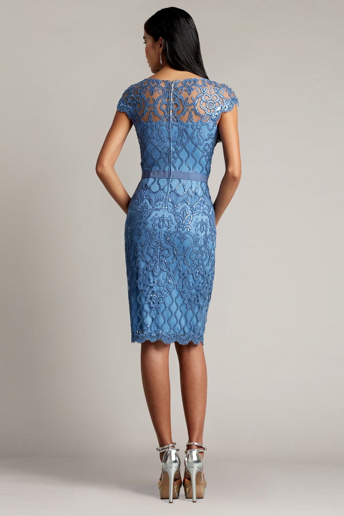 Tadashi Shoji Payetli Midi Abiye Elbise-Libas Trendy Fashion Store