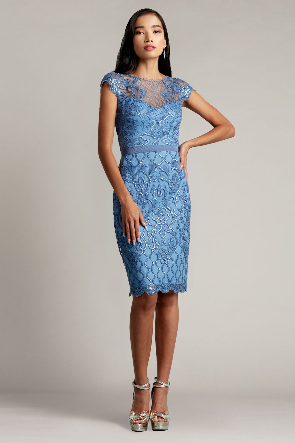 Tadashi Shoji Payetli Midi Abiye Elbise-Libas Trendy Fashion Store