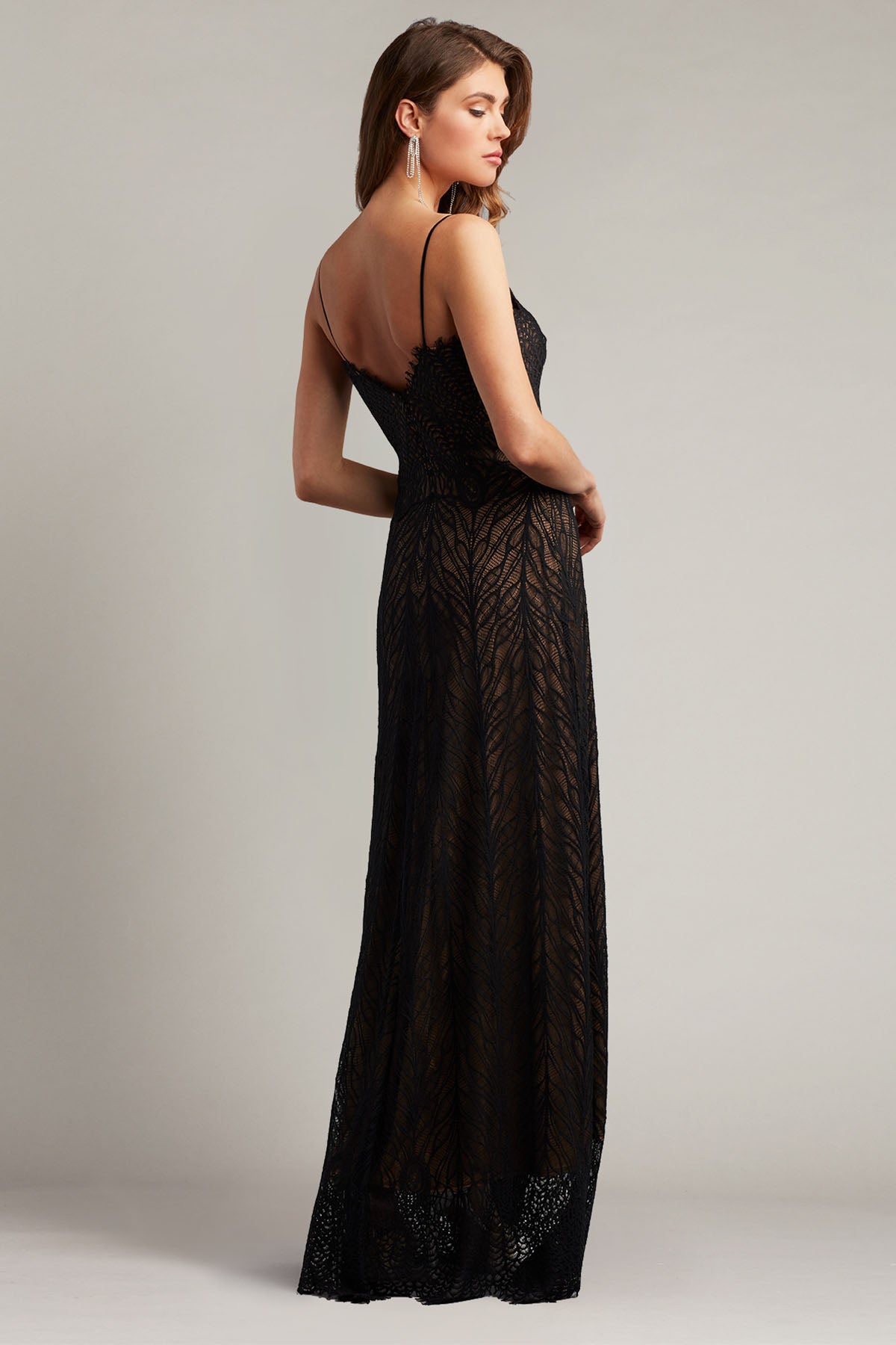 Tadashi Shoji Kalp Dekolte Askılı Maxi Abiye Elbise-Libas Trendy Fashion Store