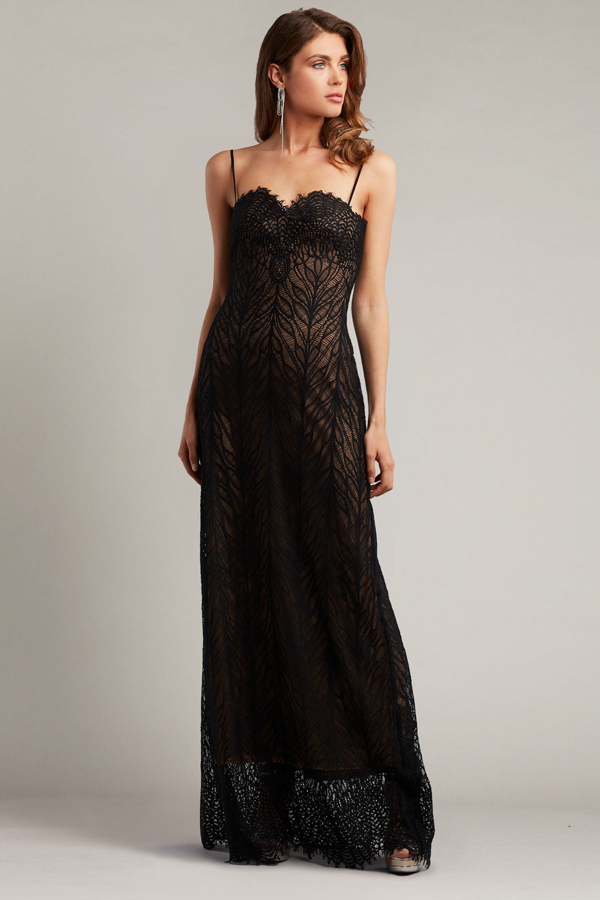 Tadashi Shoji Kalp Dekolte Askılı Maxi Abiye Elbise-Libas Trendy Fashion Store