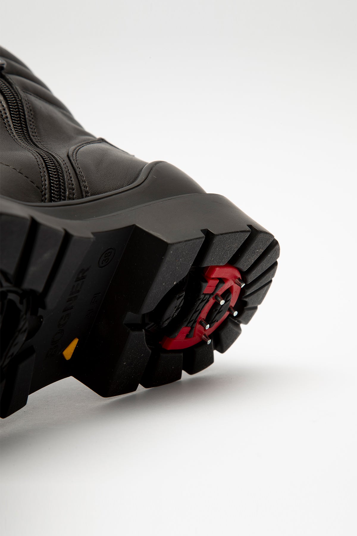 Bogner St. Moritz Ice Track Deri Postal-Libas Trendy Fashion Store