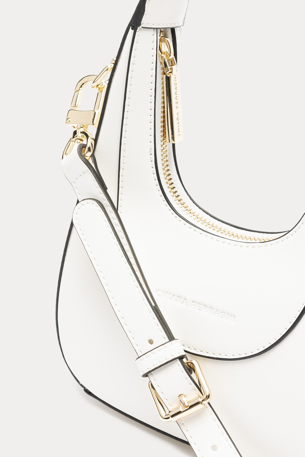 Chiara Ferragni Logolu Small Çanta-Libas Trendy Fashion Store