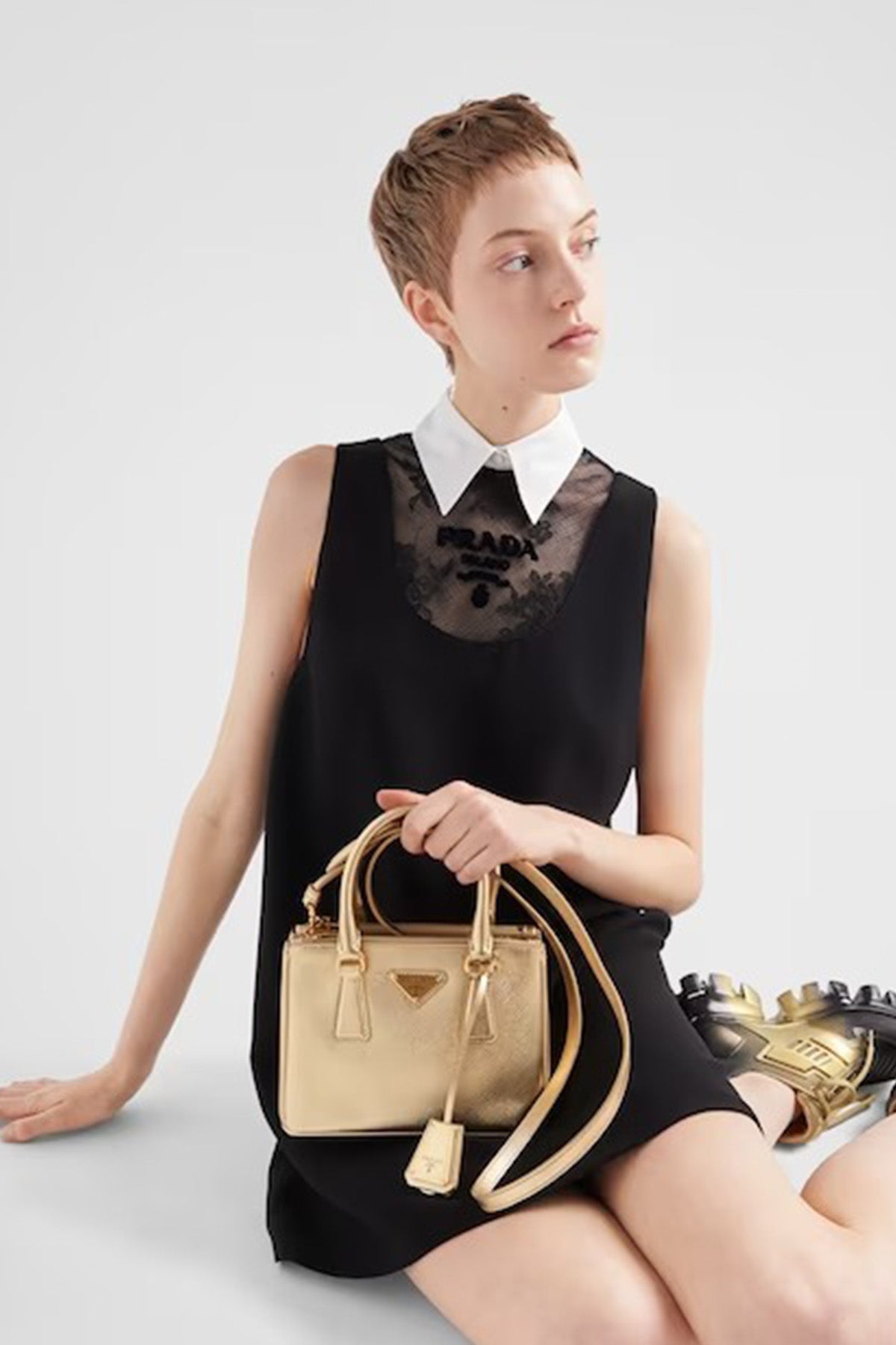 Prada Galleria Saffiano Deri Çanta-Libas Trendy Fashion Store