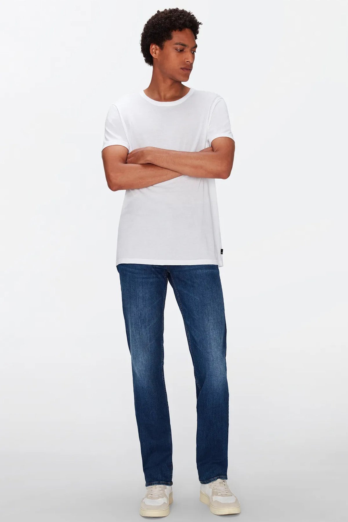 7 For All Mankind Featherweight Yuvarlak Yaka T-shirt-Libas Trendy Fashion Store