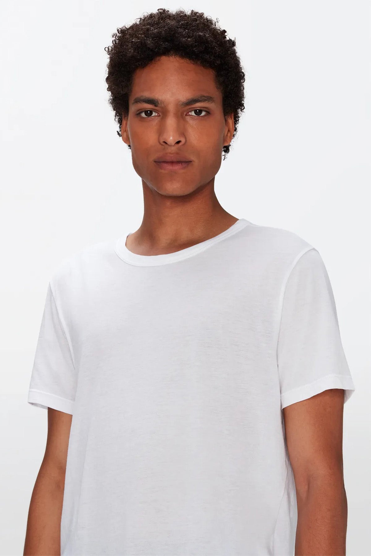 7 For All Mankind Featherweight Yuvarlak Yaka T-shirt-Libas Trendy Fashion Store