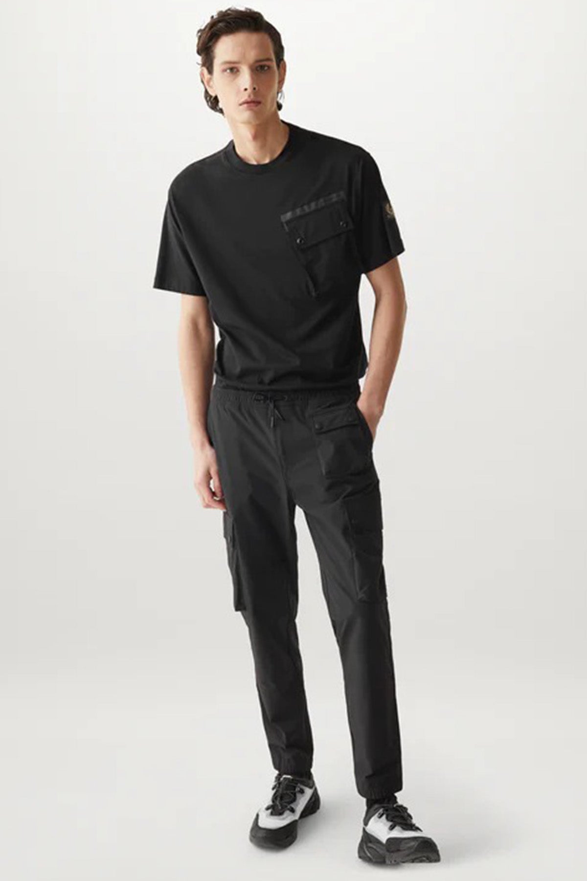Belstaff Flow Cep Detaylı Yuvarlak Yaka T-shirt-Libas Trendy Fashion Store