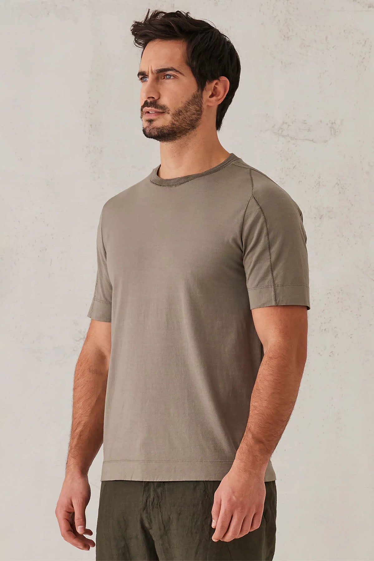 Transit Cep Detaylı Keten Karışımlı Yuvarlak Yaka T-shirt-Libas Trendy Fashion Store