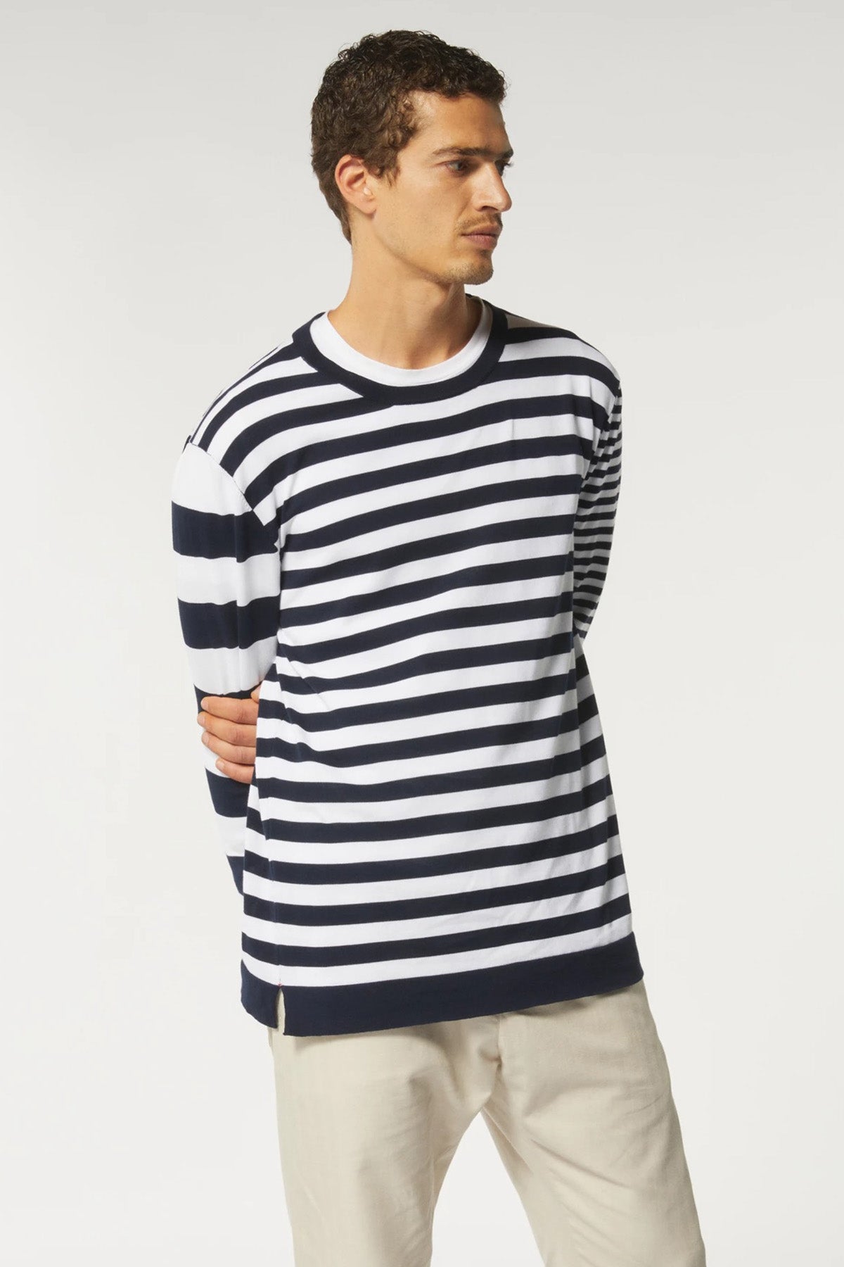 Dondup Yuvarlak Yaka Çizgili İnce Örgü Triko-Libas Trendy Fashion Store