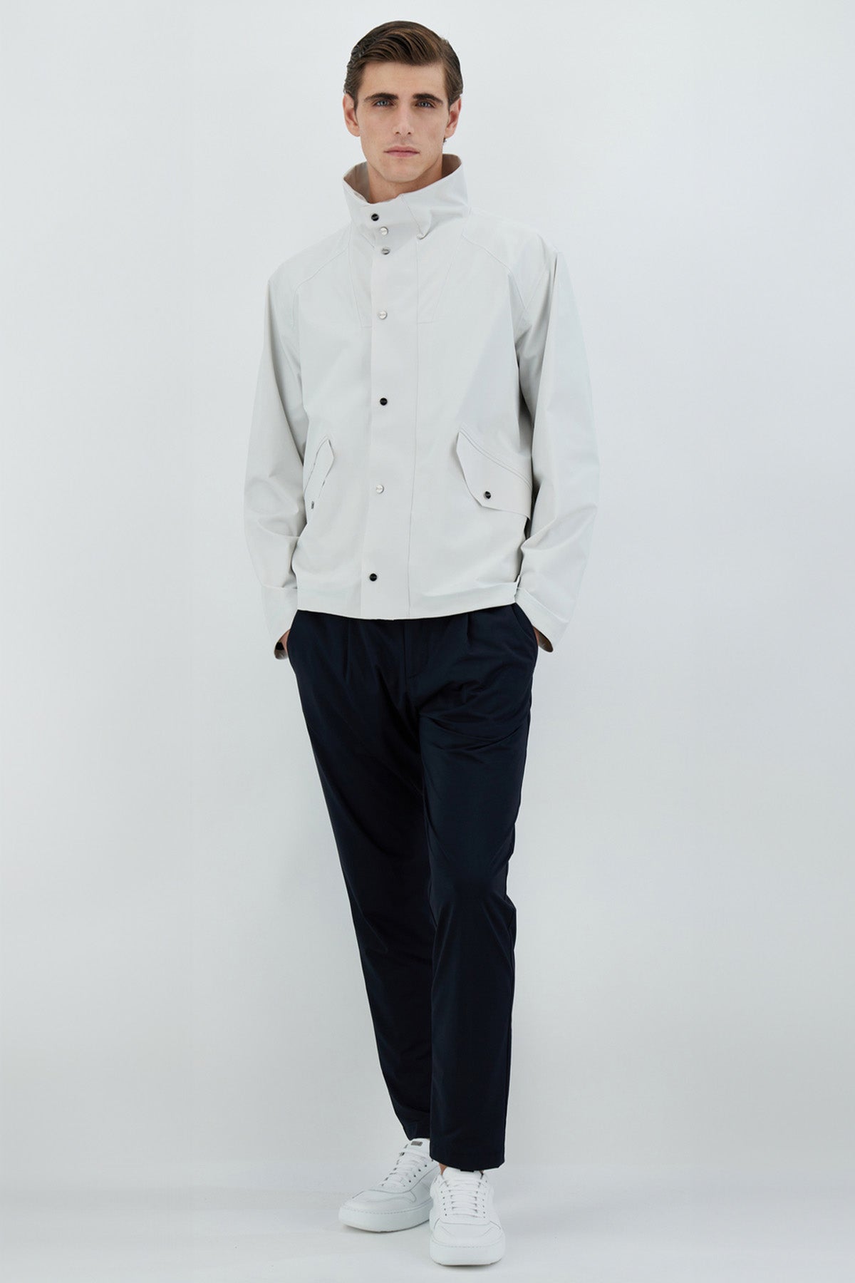 Herno Katlanabilir Dik Yakalı Cep Detaylı Streç Ceket