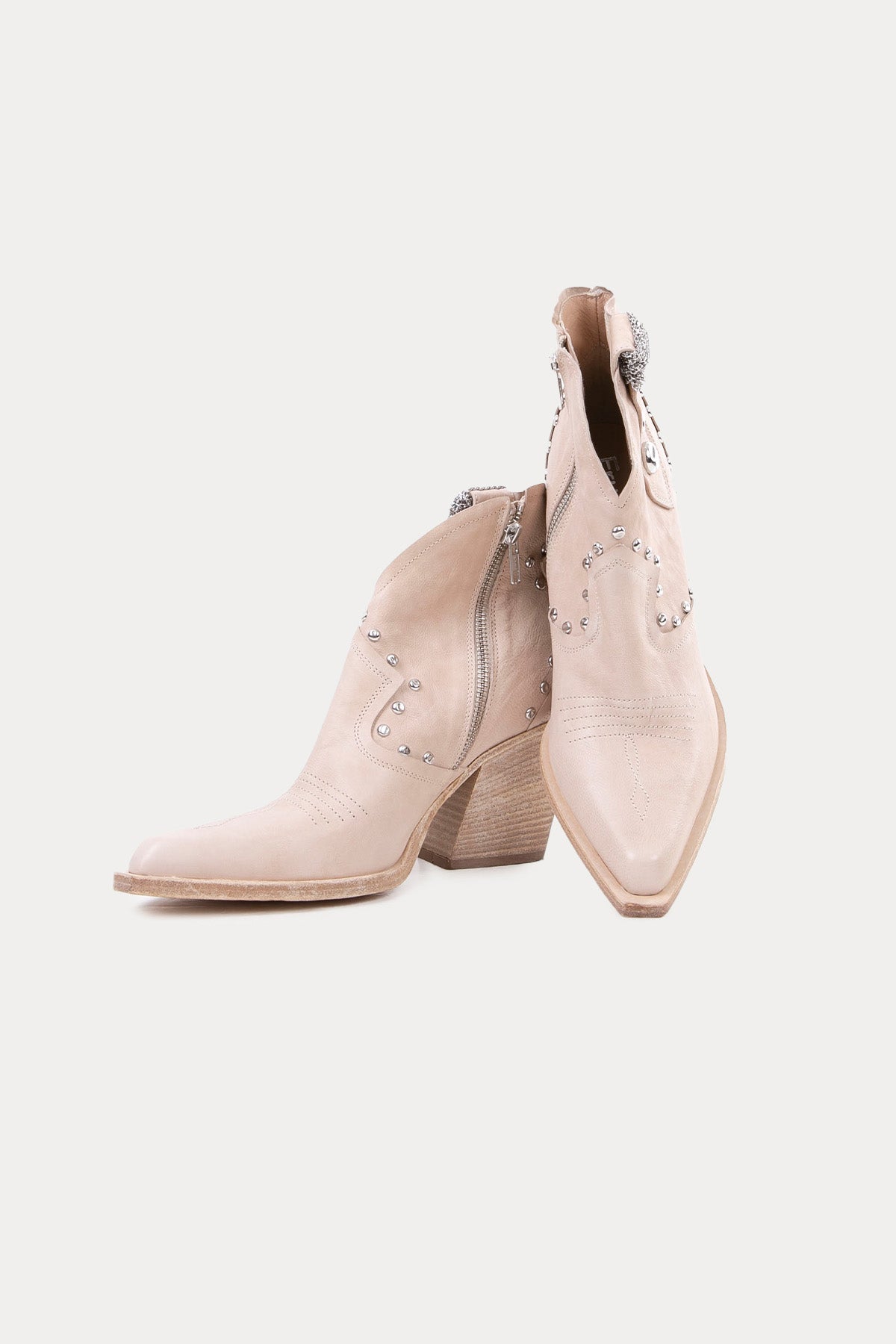 Fruit Sivri Küt Burunlu Troklu Deri Bot