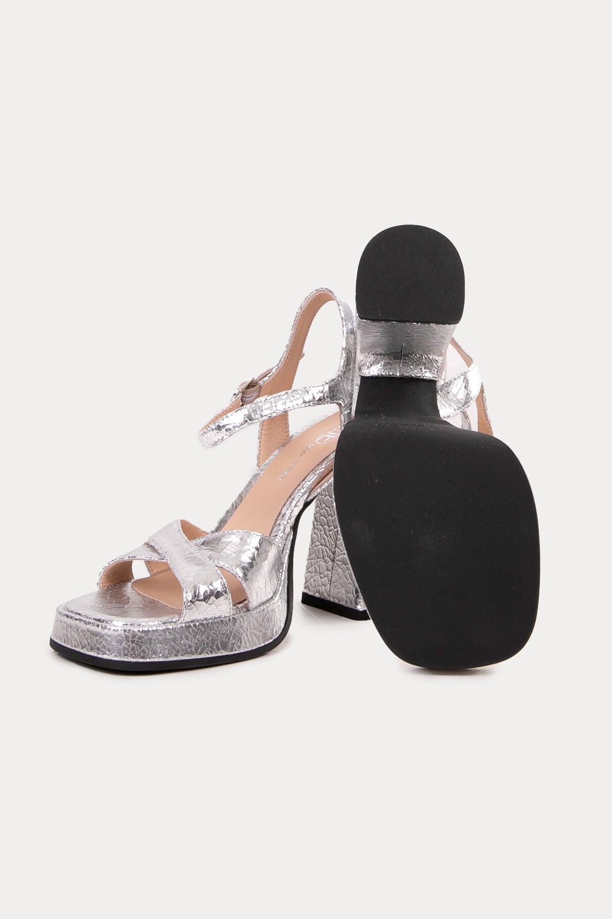 Fruit Küt Burunlu Topuklu Deri Sandalet