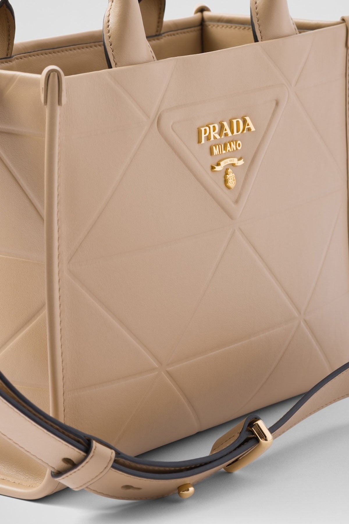 Prada Logolu Deri Çanta-Çanta-Libas