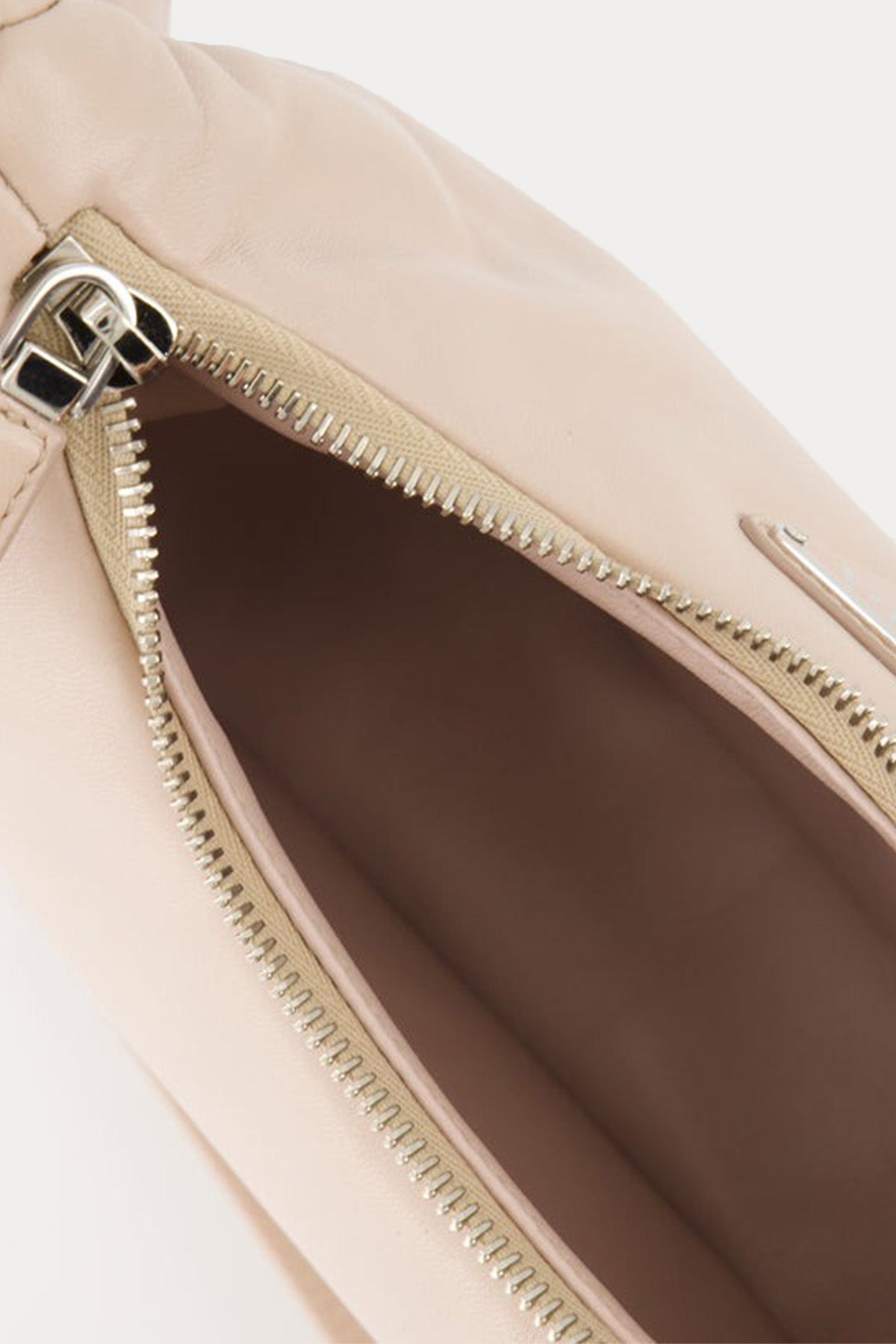 Prada Deri Omuz Çantası