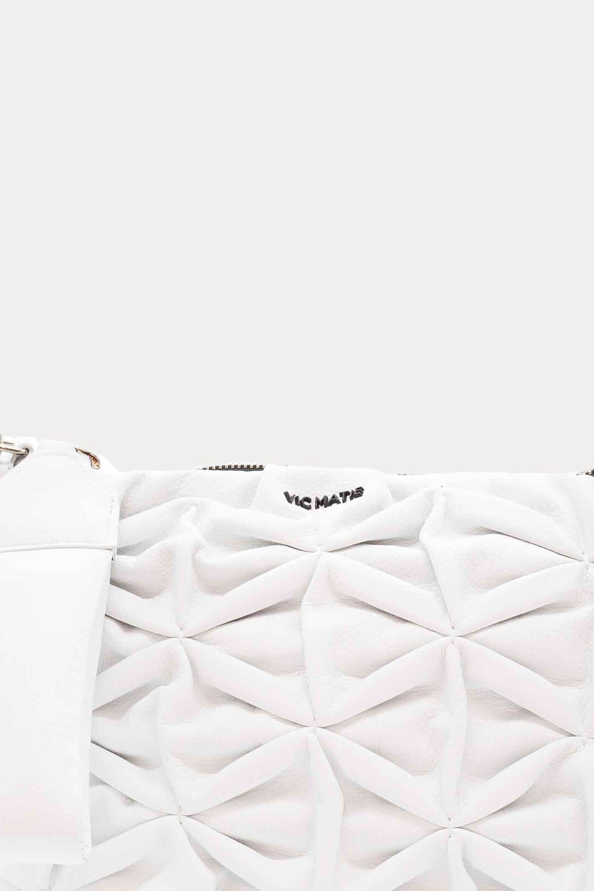 Vic Matie El İşçiliği Büzgülü Deri Omuz Çantası