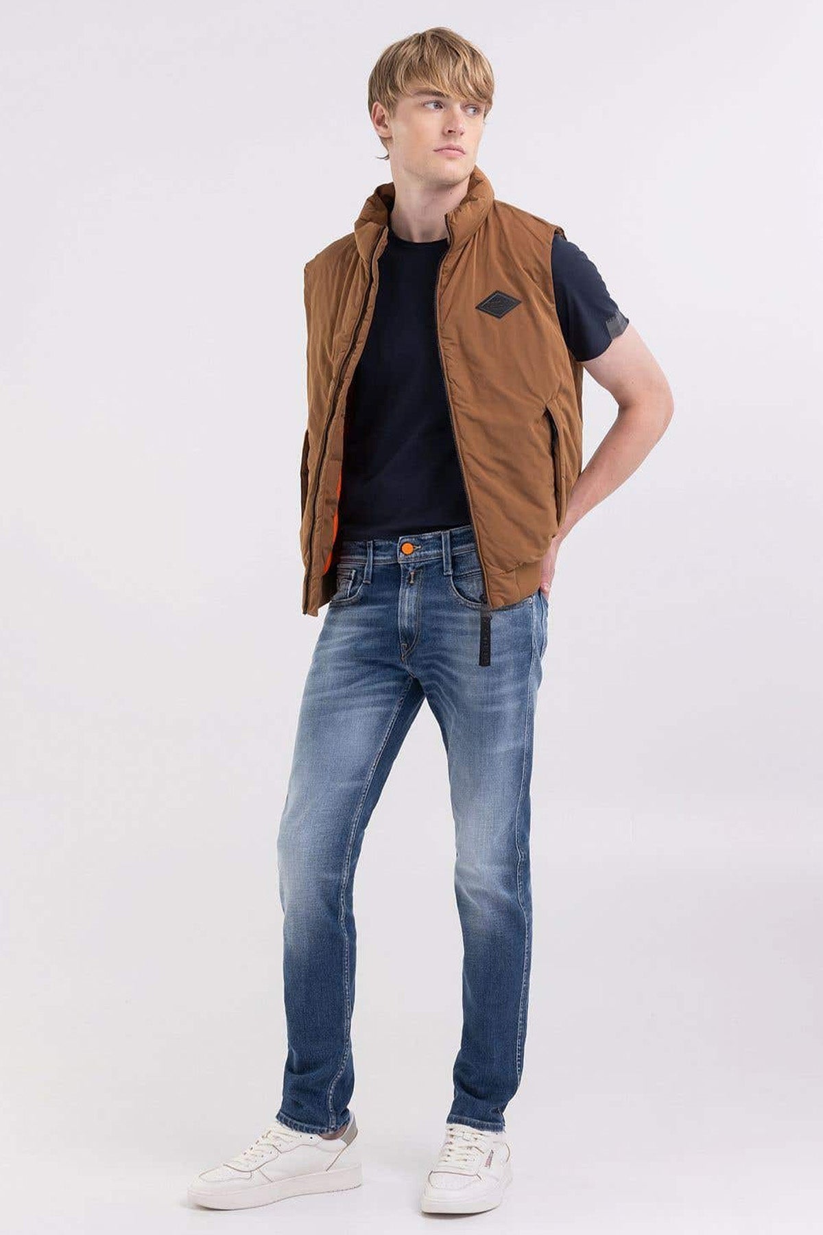 Replay Anbass Slim Fit Jeans